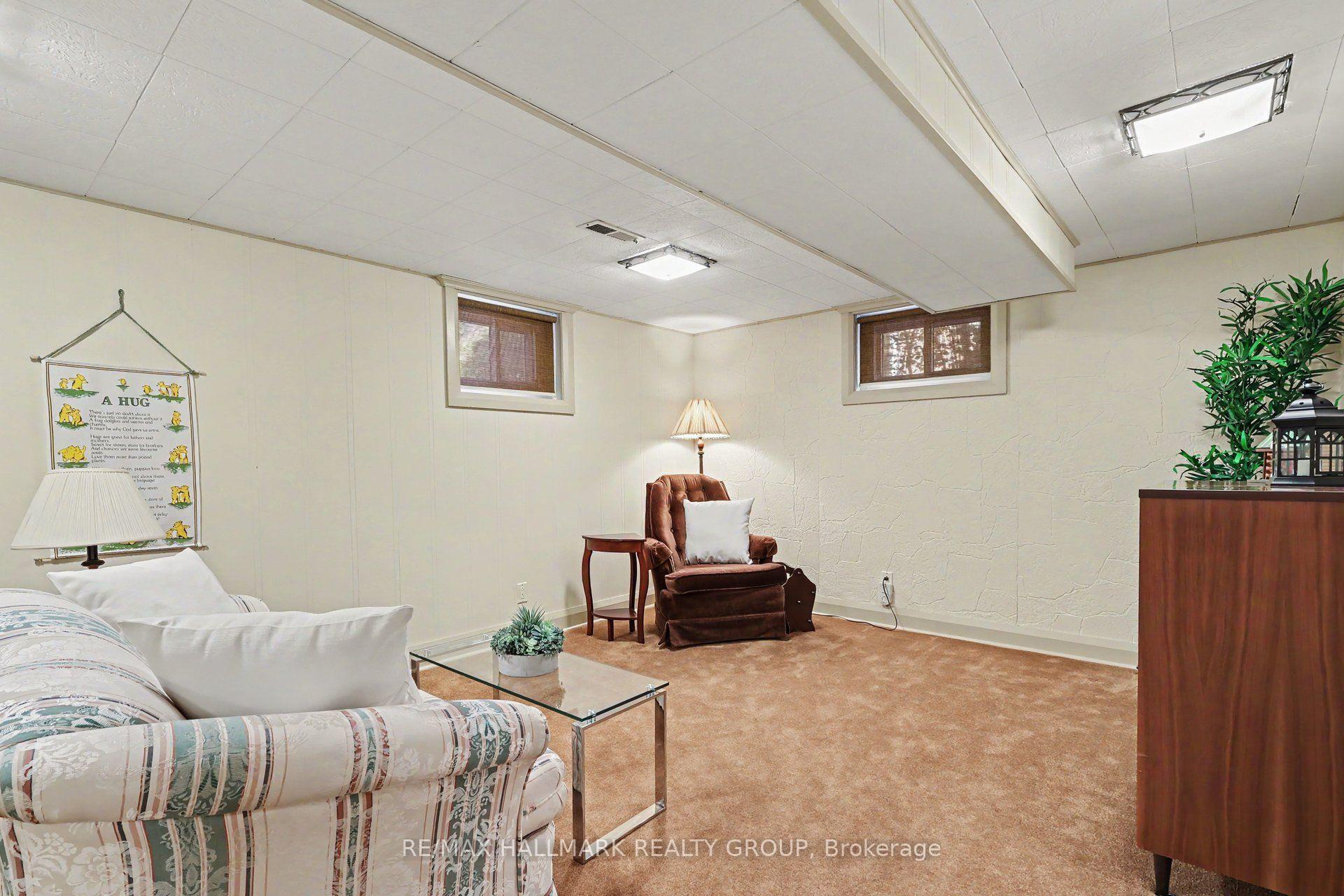 Photo 23 of 183 Martin Avenue, Ottawa, Manor Park — HOMEH