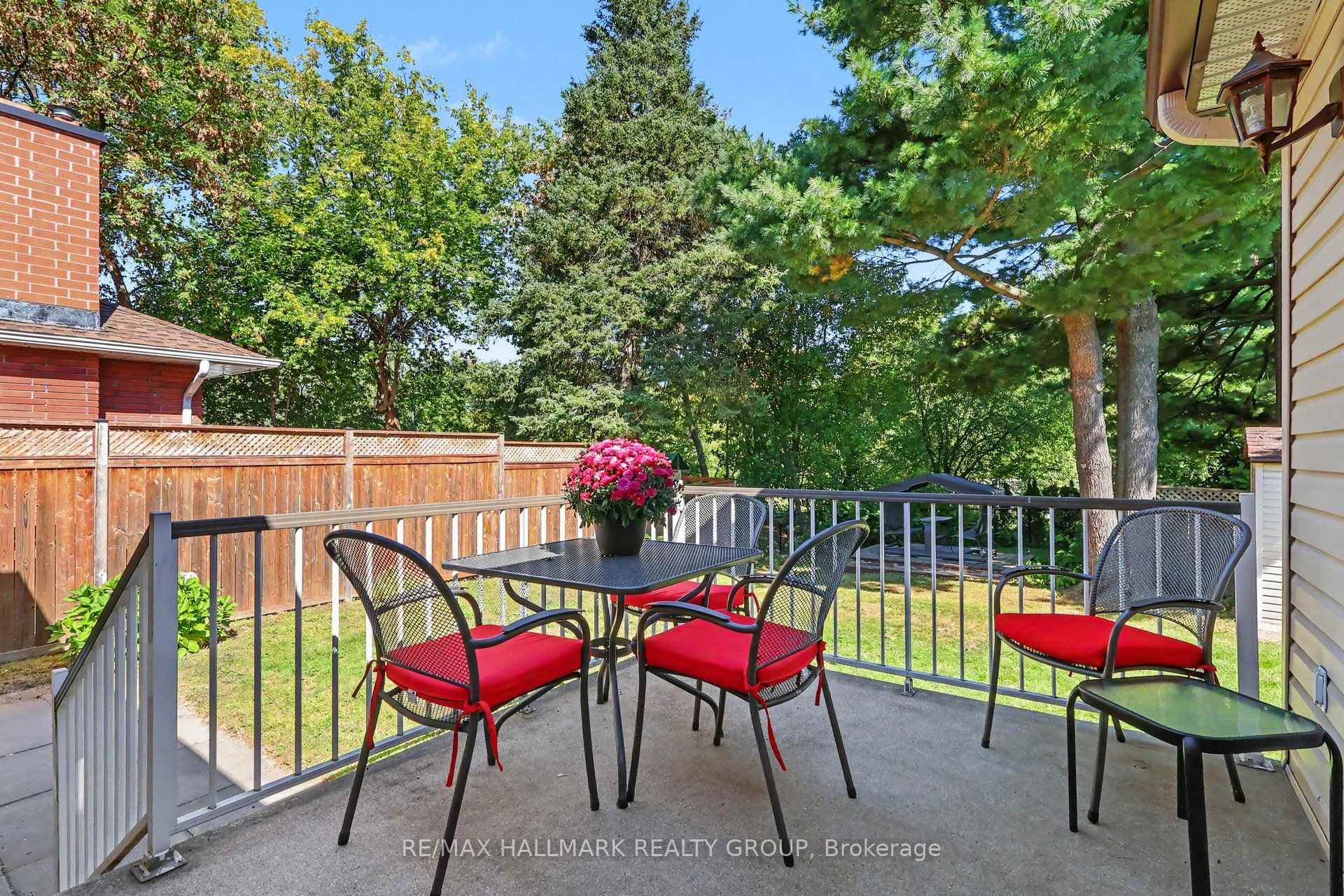 Photo 27 of 183 Martin Avenue, Ottawa, Manor Park — HOMEH