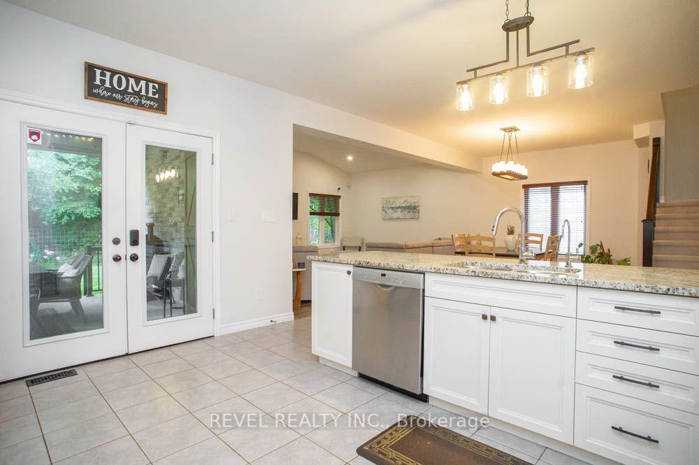 Photo 7 of 217 Woodway Trail, Norfolk, Simcoe — HOMEH