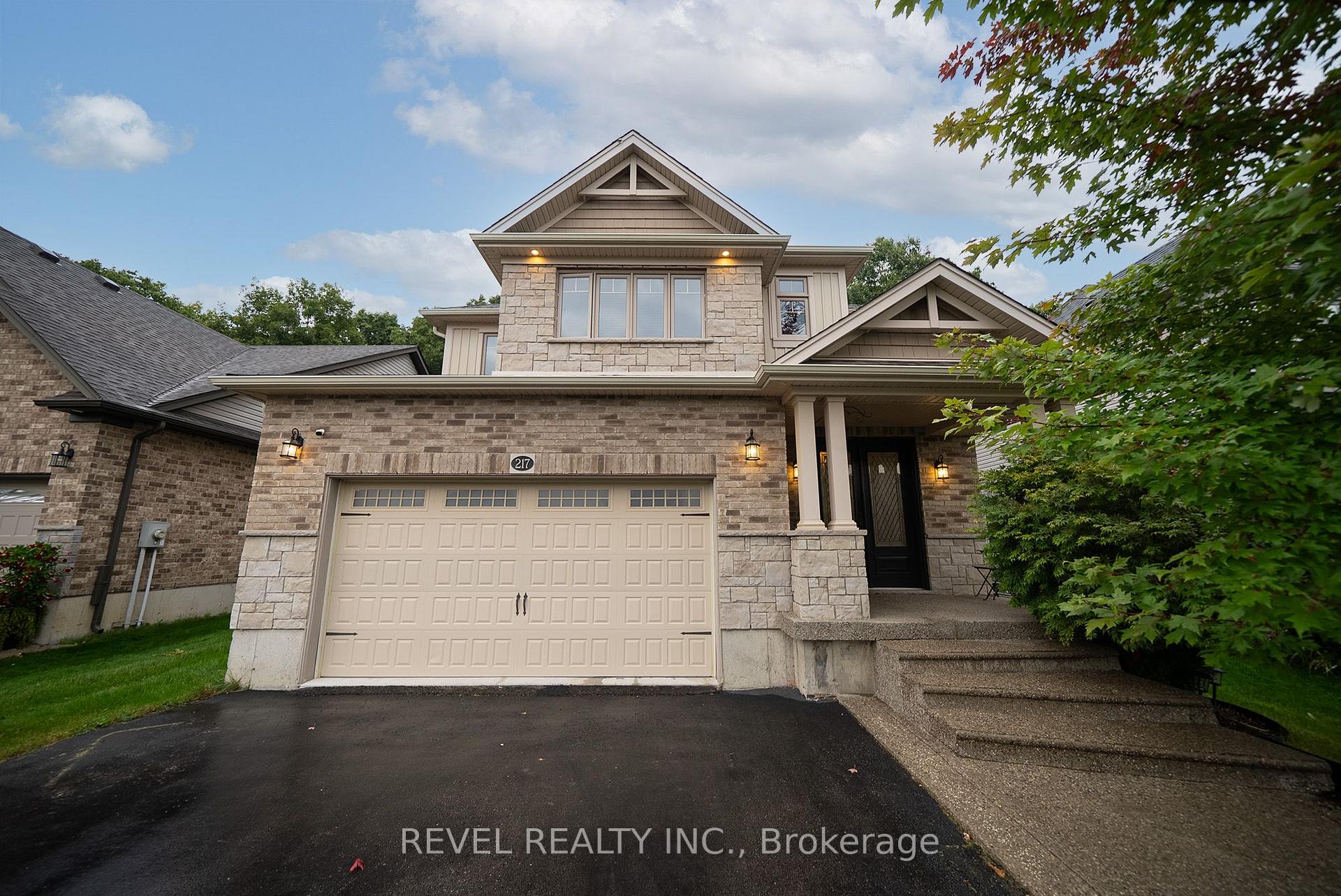Photo 32 of 217 Woodway Trail, Norfolk, Simcoe — HOMEH