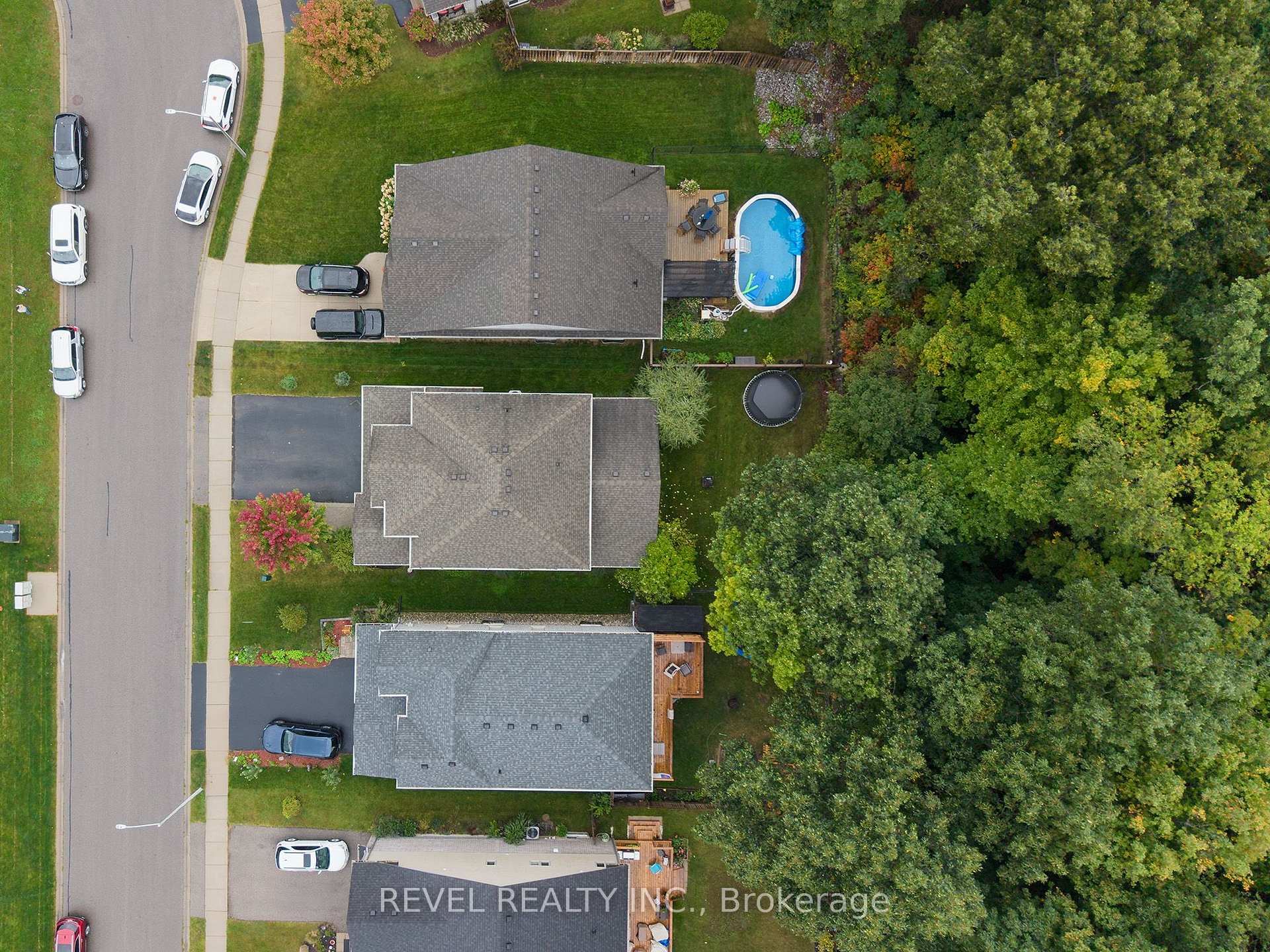 Photo 35 of 217 Woodway Trail, Norfolk, Simcoe — HOMEH