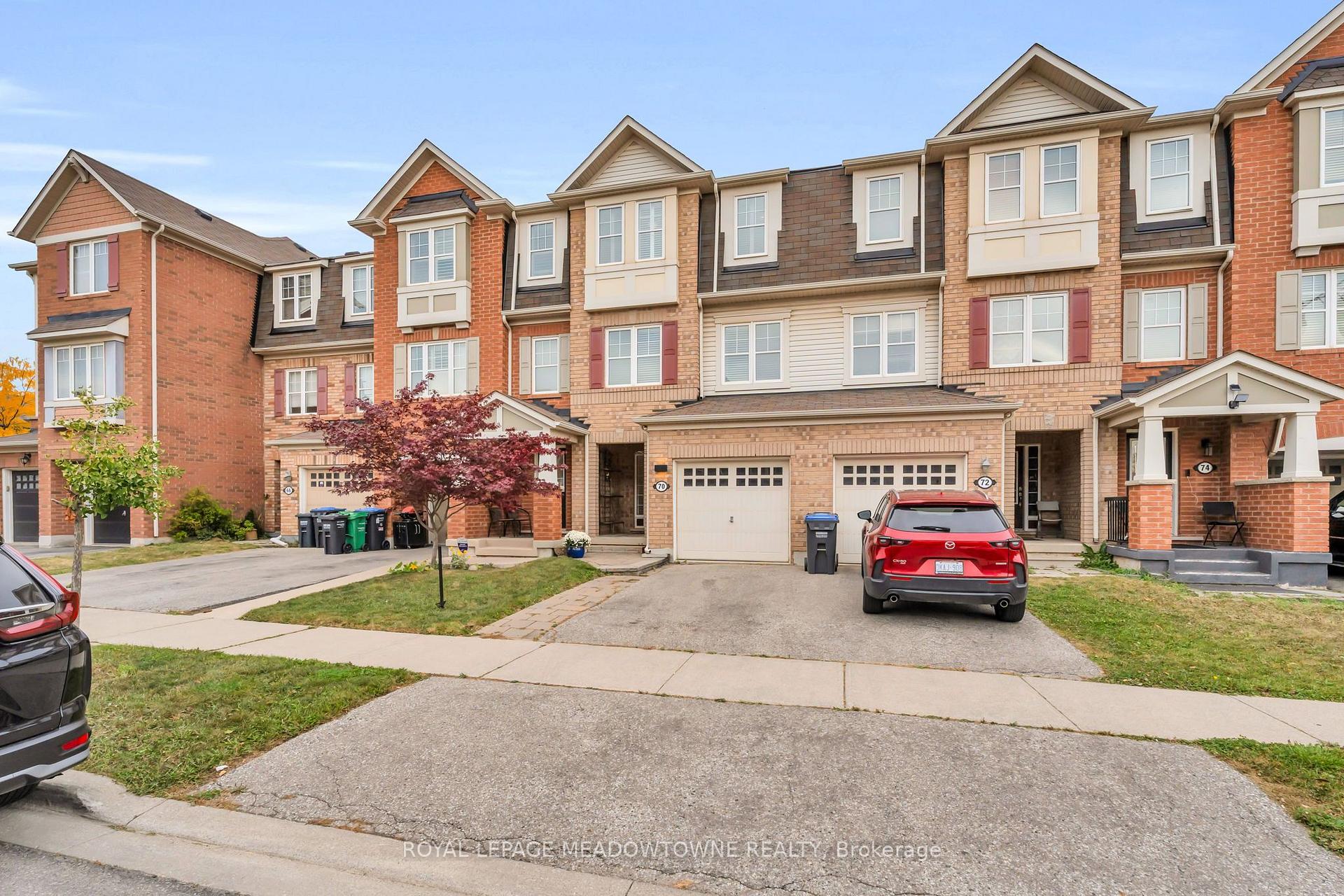 Photo 2 of 70 Betterton Crescent, Brampton, Northwest Brampton — HOMEH