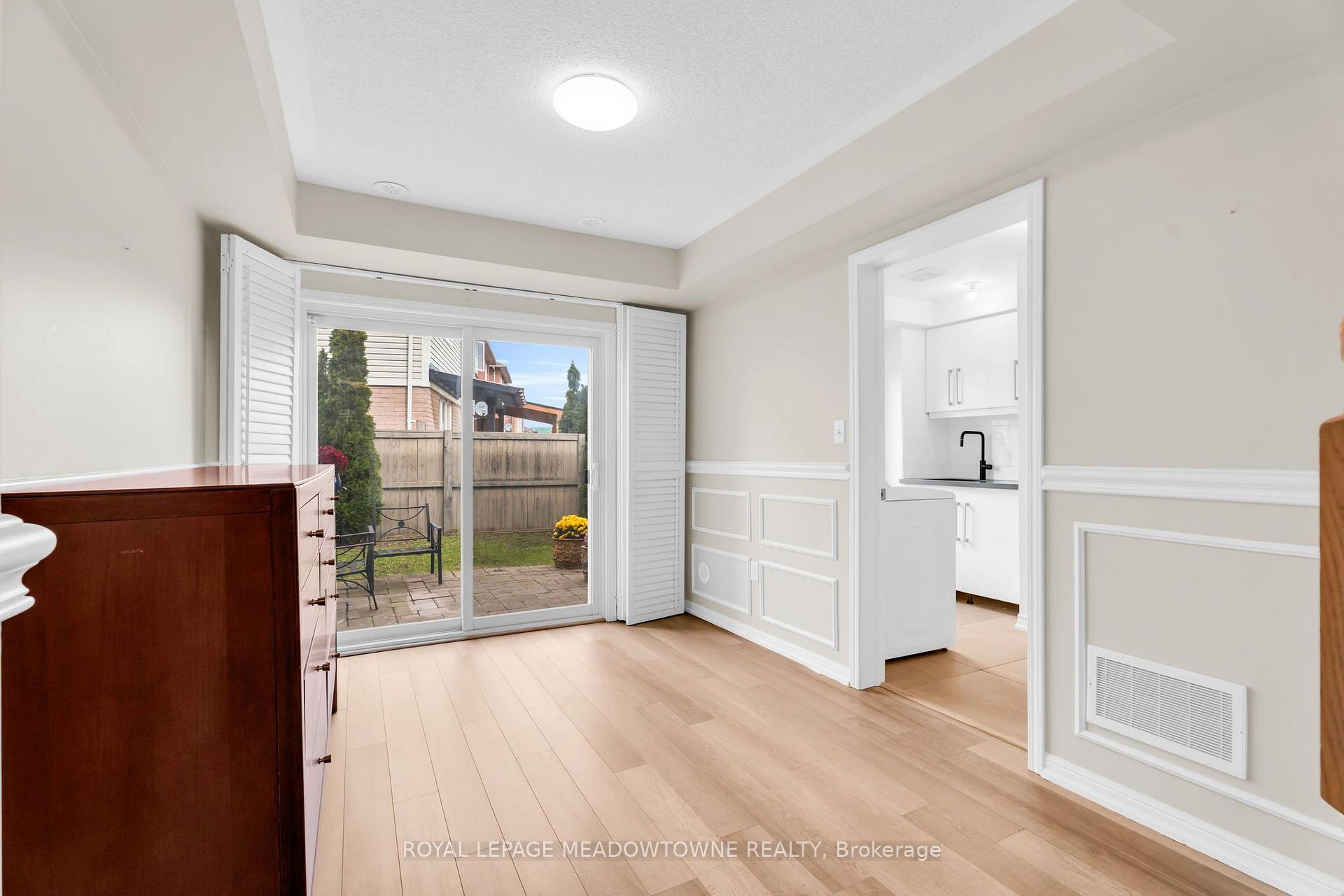 Photo 8 of 70 Betterton Crescent, Brampton, Northwest Brampton — HOMEH