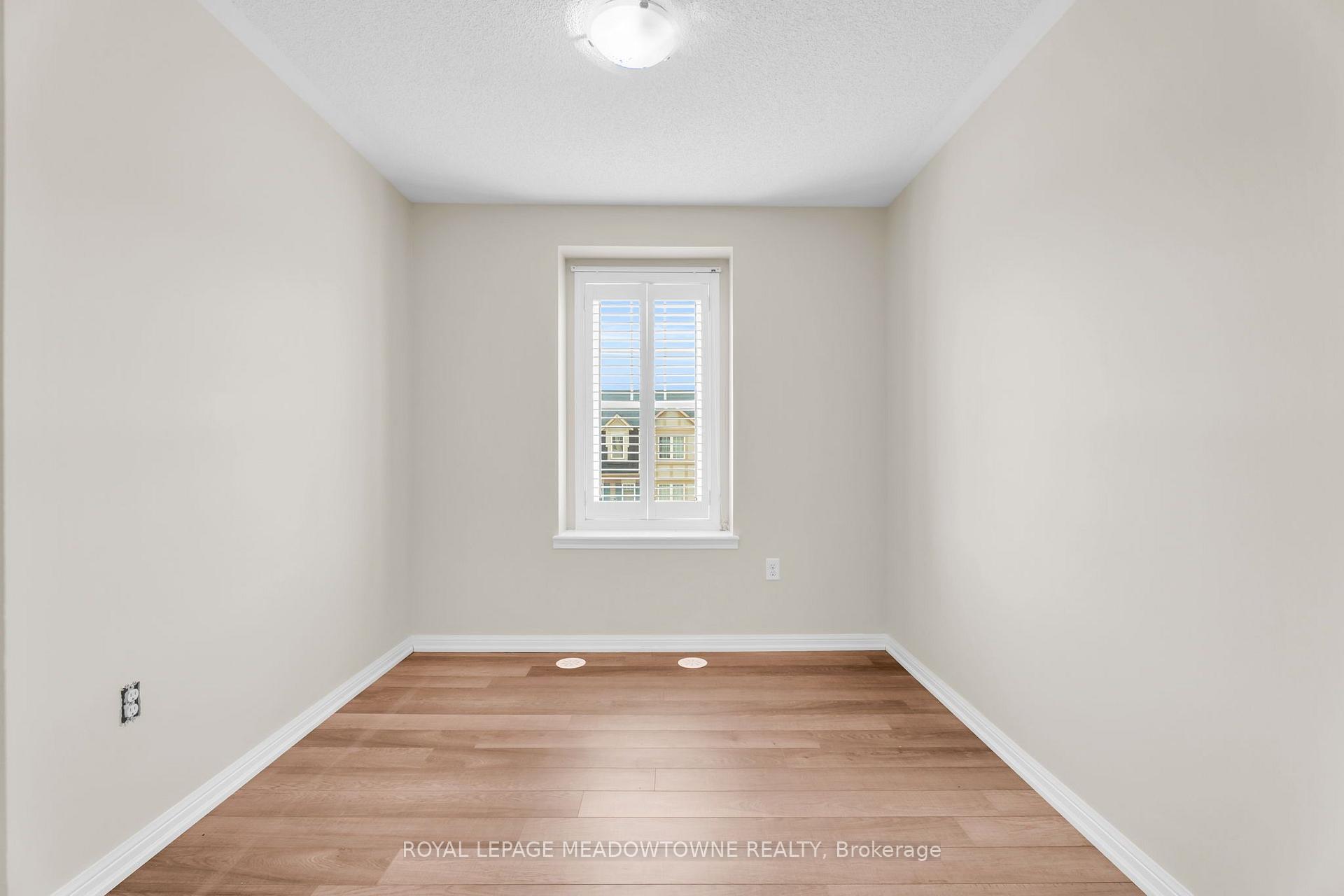 Photo 34 of 70 Betterton Crescent, Brampton, Northwest Brampton — HOMEH
