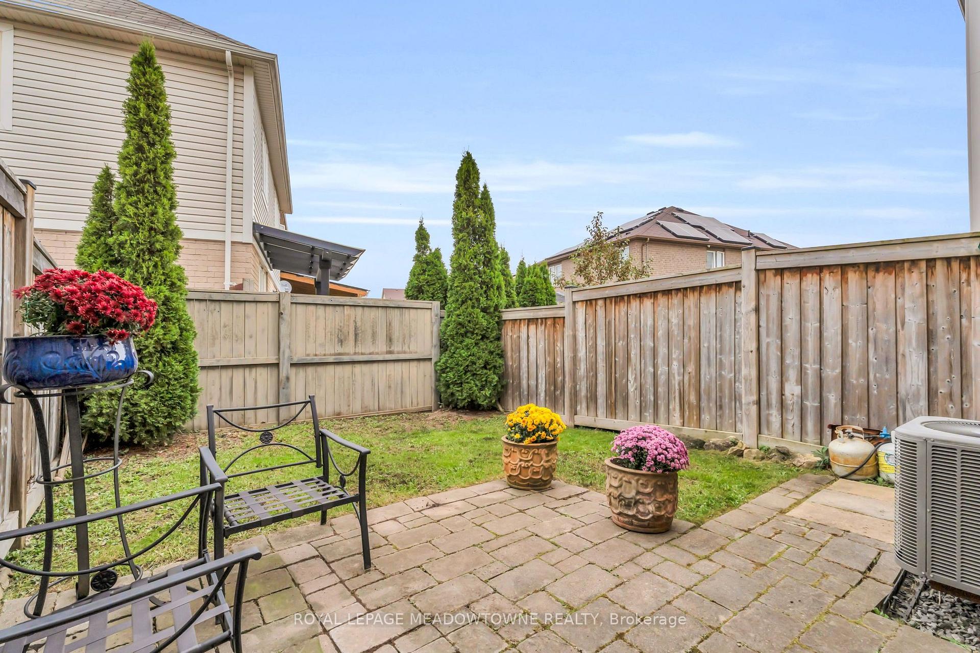 Photo 37 of 70 Betterton Crescent, Brampton, Northwest Brampton — HOMEH