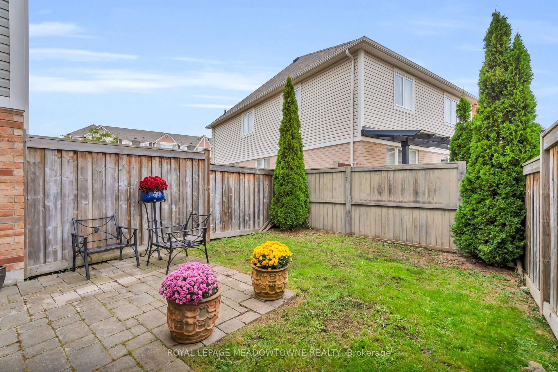 Photo 38 of 70 Betterton Crescent, Brampton, Northwest Brampton — HOMEH