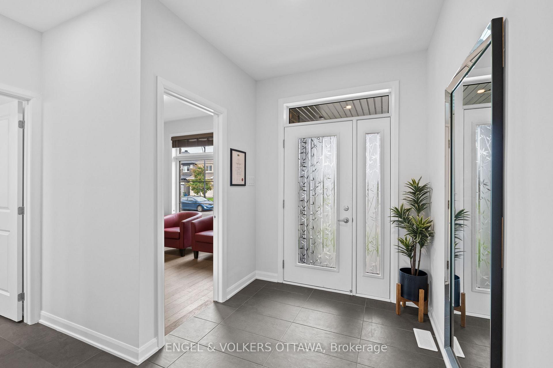 Photo 2 of 195 Alex Polowin Avenue, Ottawa, Barrhaven - Half Moon Bay — HOMEH