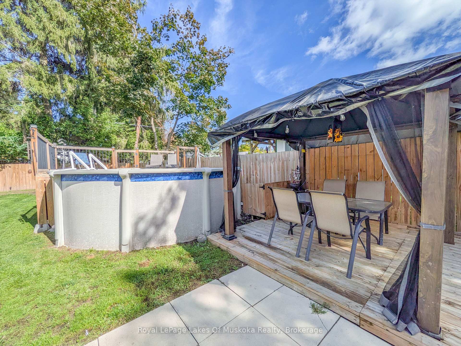 Photo 10 of 63 Taylor Road, Bracebridge — HOMEH