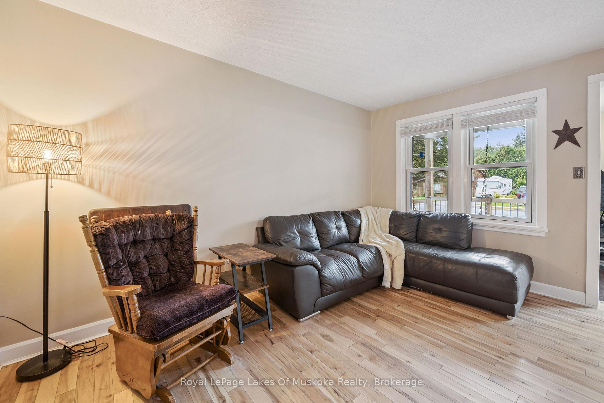 Photo 17 of 63 Taylor Road, Bracebridge — HOMEH