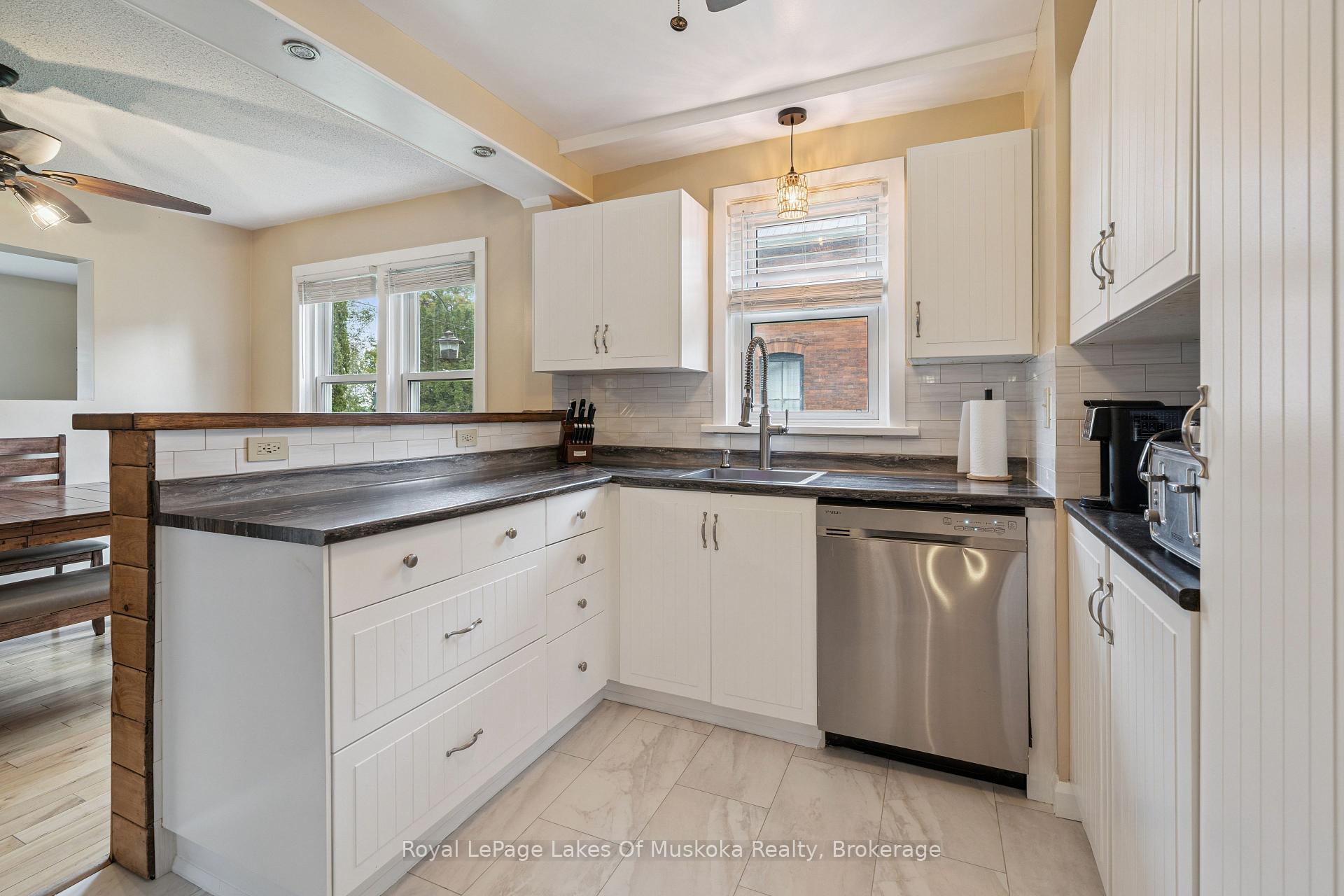 Photo 20 of 63 Taylor Road, Bracebridge — HOMEH