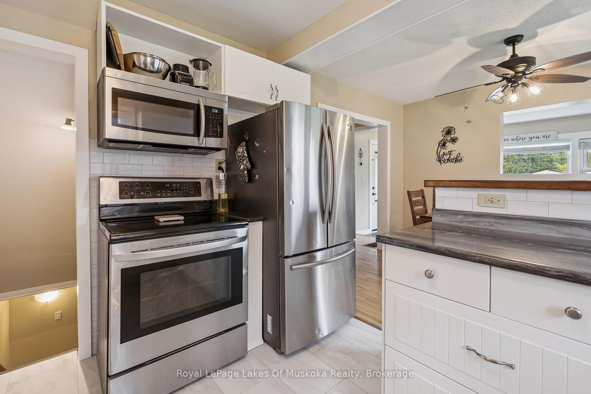 Photo 21 of 63 Taylor Road, Bracebridge — HOMEH