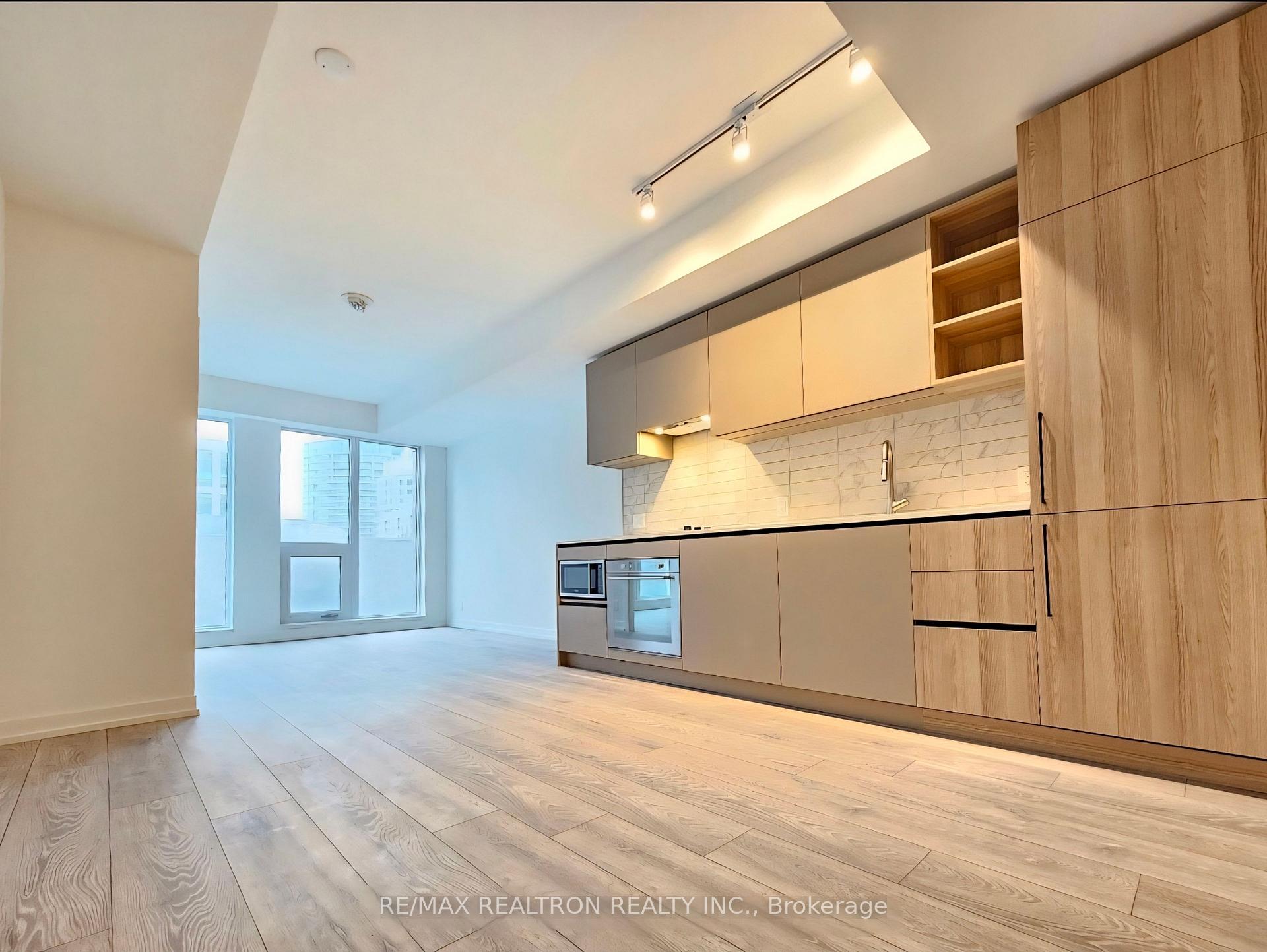 Photo 8 of Unit 1212, 55 Mercer Street, Toronto, Waterfront Communities — HOMEH