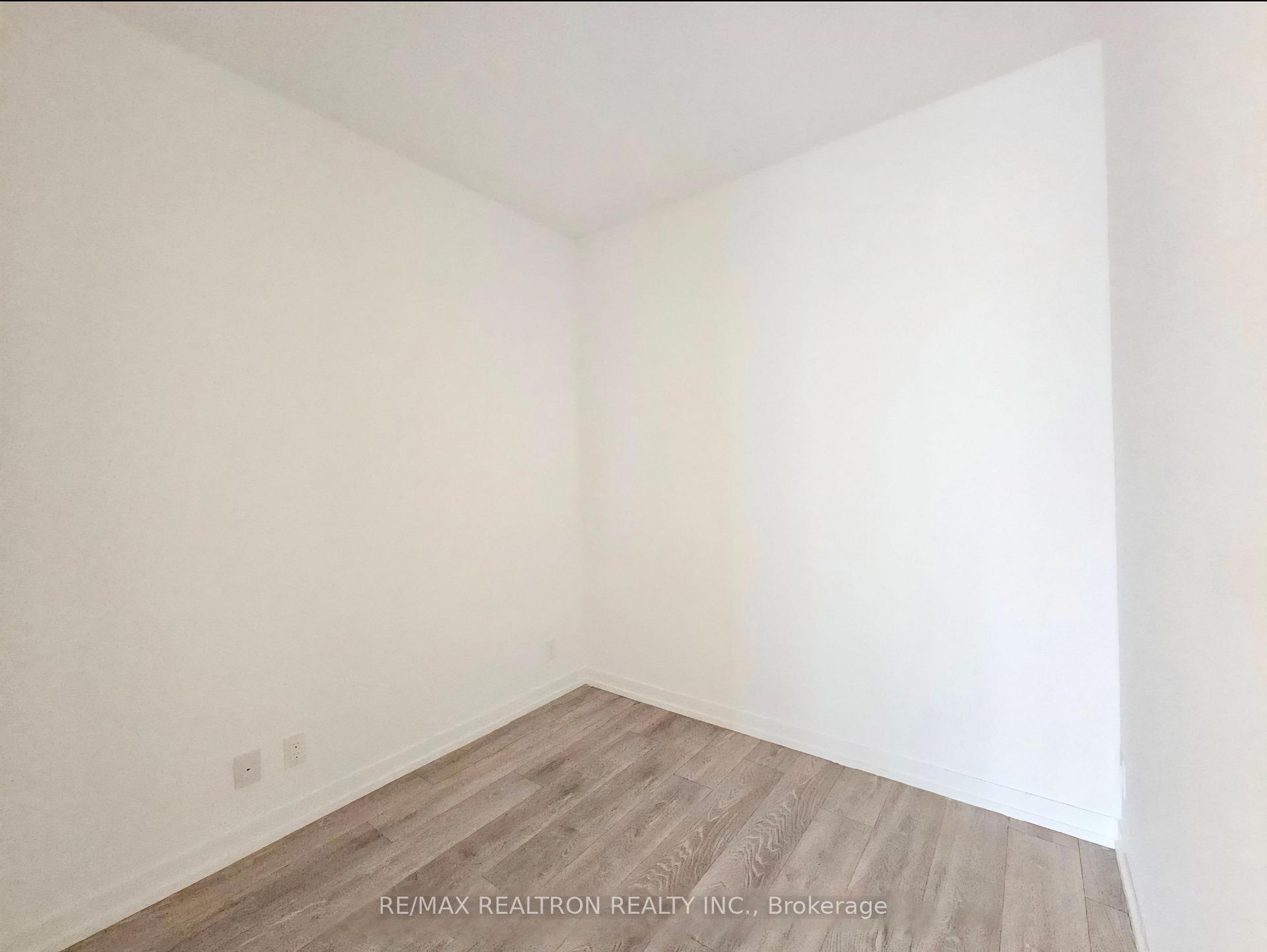 Photo 18 of Unit 1212, 55 Mercer Street, Toronto, Waterfront Communities — HOMEH