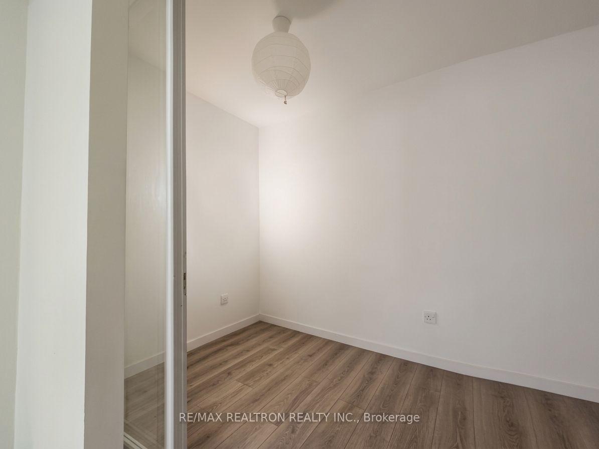 Photo 19 of Unit 1212, 55 Mercer Street, Toronto, Waterfront Communities — HOMEH