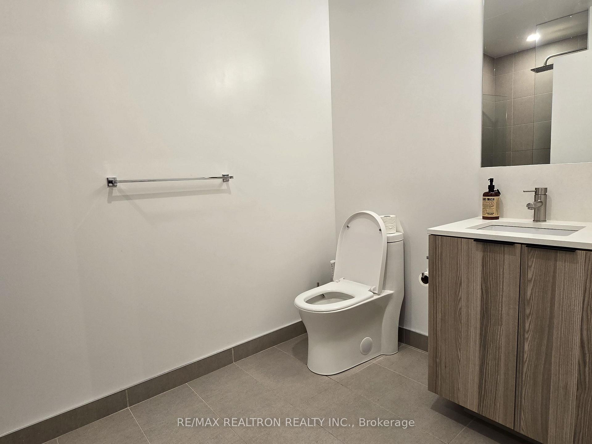Photo 25 of Unit 1212, 55 Mercer Street, Toronto, Waterfront Communities — HOMEH