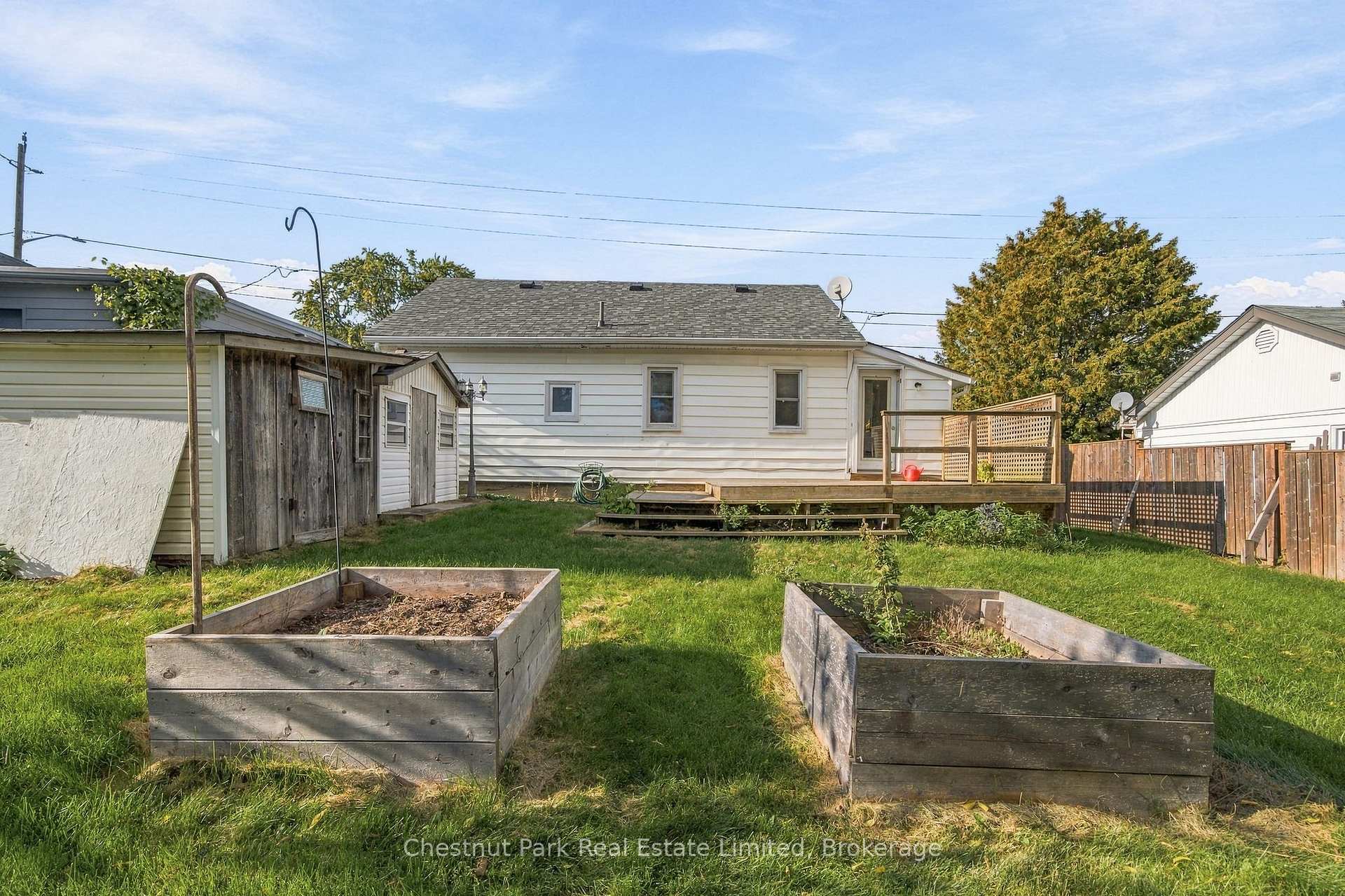Photo 25 of 9 Rogers Street, Prince Edward County, Picton Ward — HOMEH