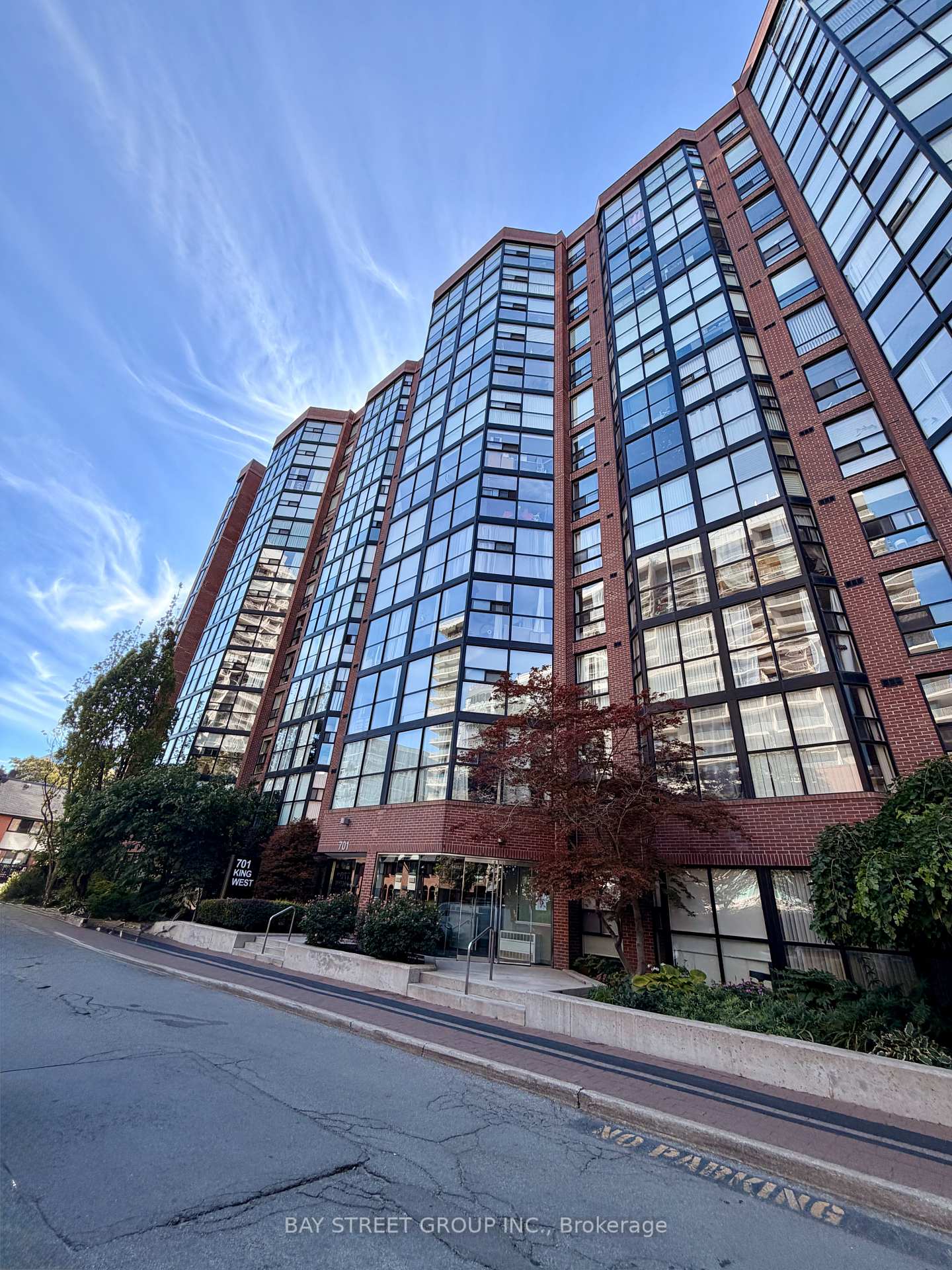 Photo 20 of Unit Ph7, 701 King Street W, Toronto, Niagara — HOMEH