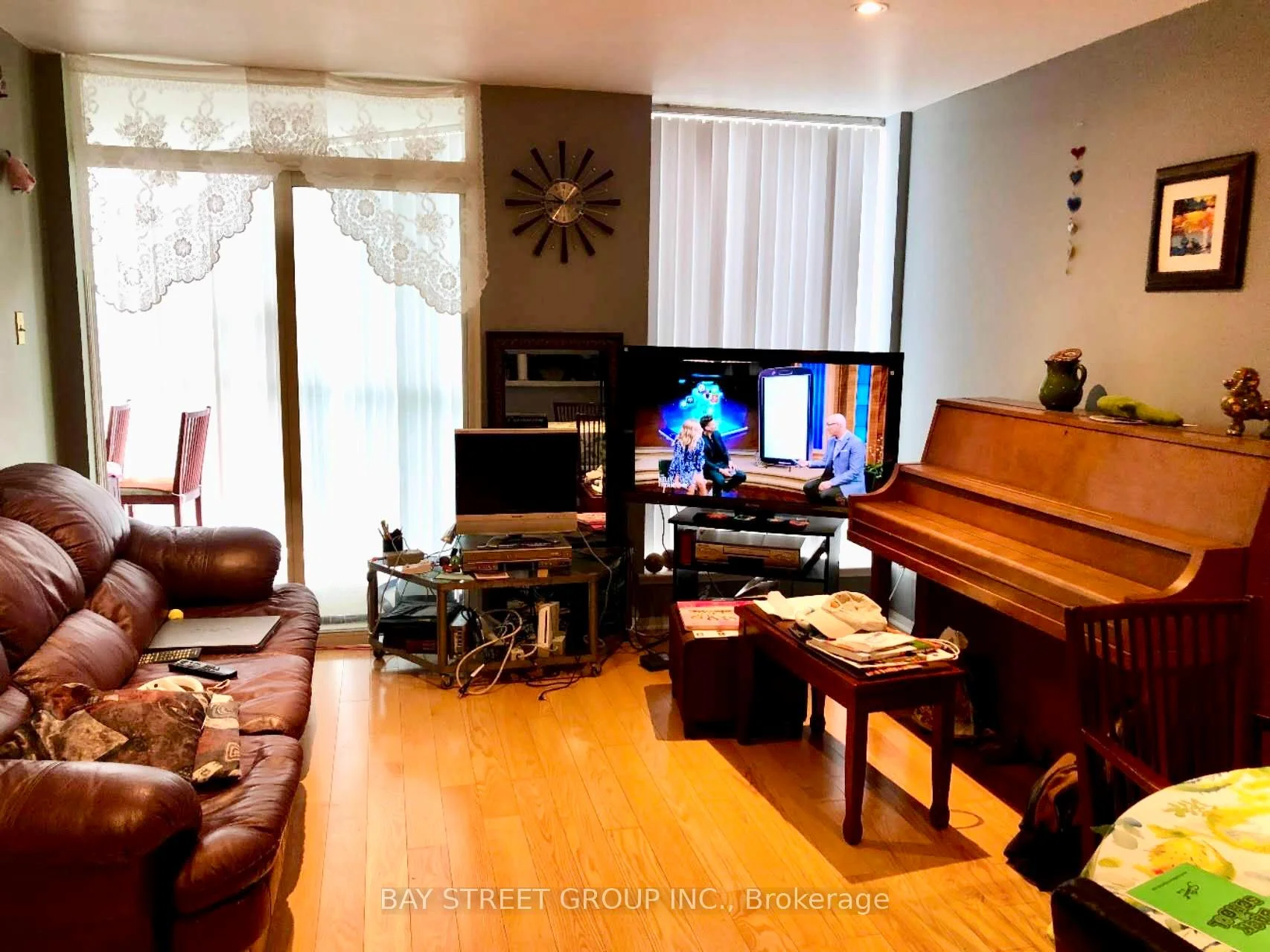 Photo 10 of Unit Ph7, 701 King Street W, Toronto, Niagara — HOMEH