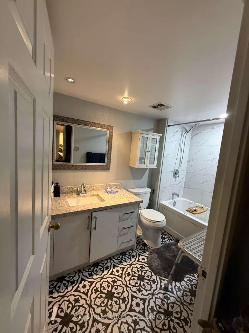 Photo 16 of Unit Ph7, 701 King Street W, Toronto, Niagara — HOMEH