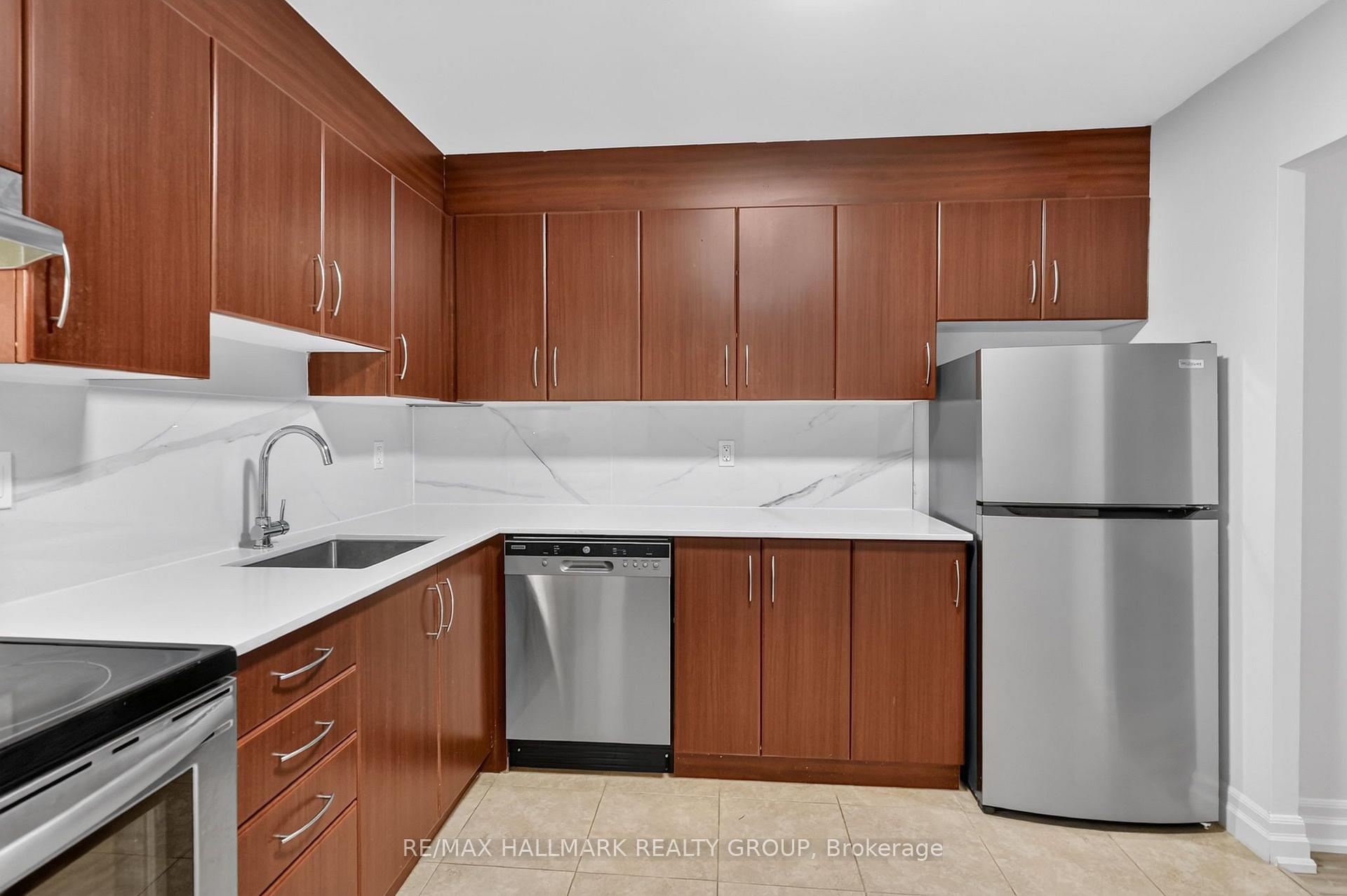 Photo 15 of Unit 807, 435 Albert Street, Ottawa, Ottawa Centre — HOMEH