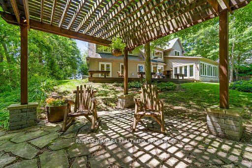 Photo 37 of 429 Ridge Road E, Grimsby, Grimsby Escarpment — HOMEH