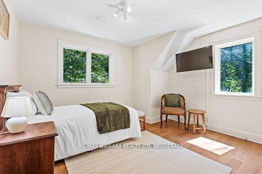 Photo 87 of 429 Ridge Road E, Grimsby, Grimsby Escarpment — HOMEH
