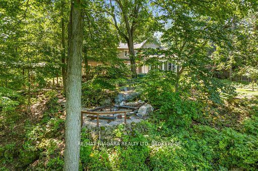 Photo 97 of 429 Ridge Road E, Grimsby, Grimsby Escarpment — HOMEH