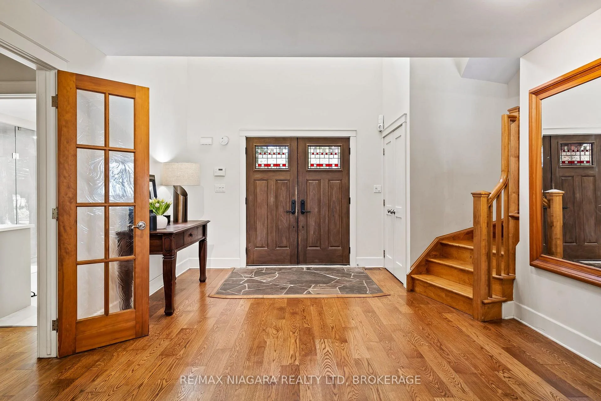 Photo 58 of 429 Ridge Road E, Grimsby, Grimsby Escarpment — HOMEH