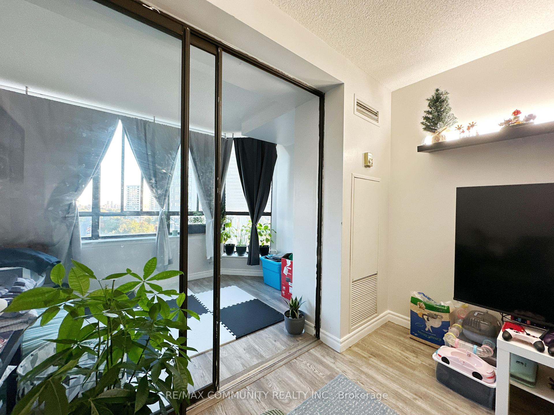 Photo 27 of Unit 1133, 25 Bamburgh Circle, Scarborough, Steeles — HOMEH