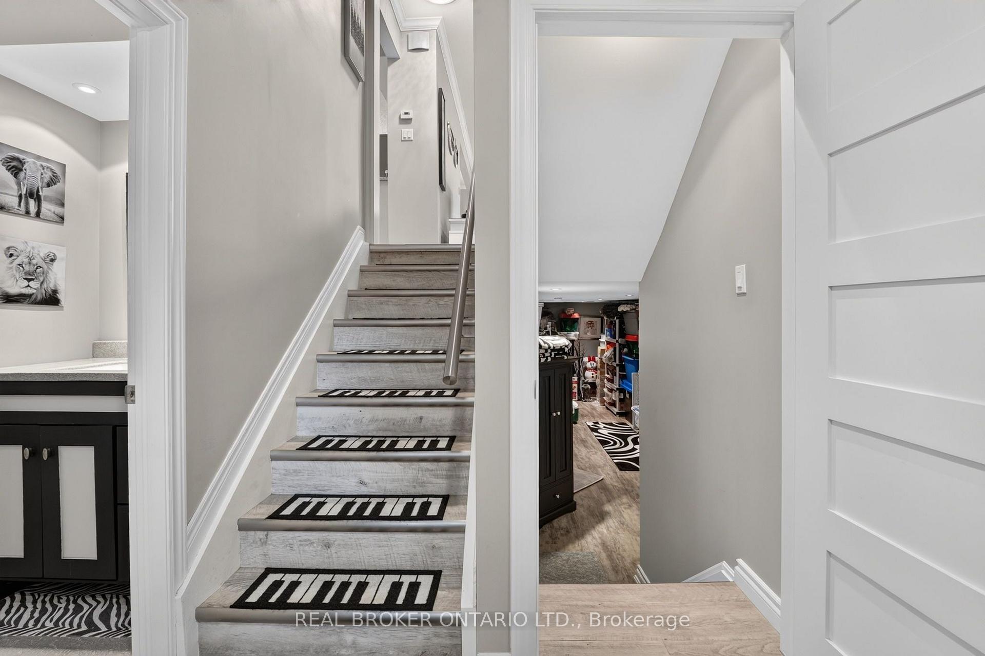 Photo 30 of 5 Hidden Court, Brantford, Cedarland — HOMEH