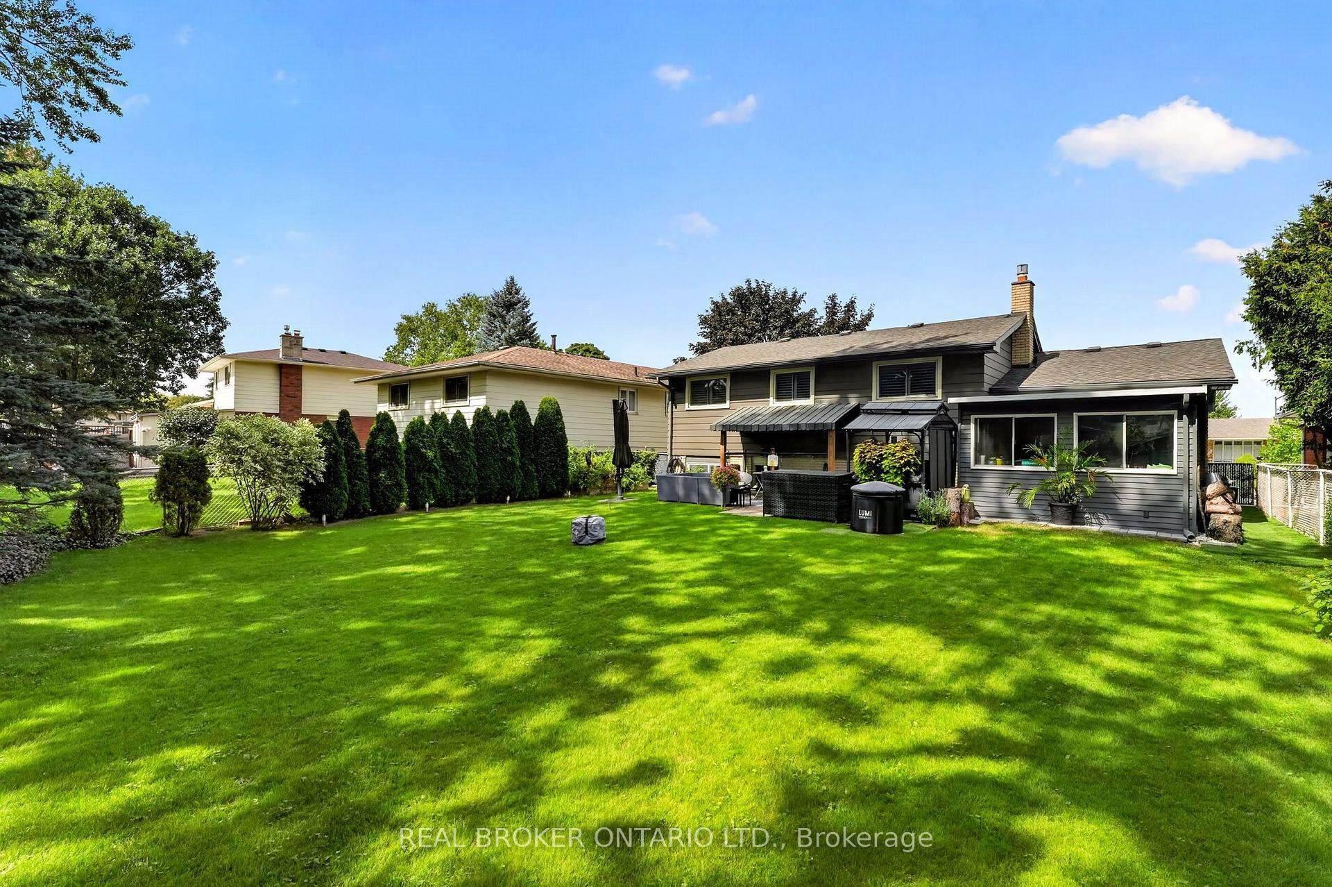 Photo 37 of 5 Hidden Court, Brantford, Cedarland — HOMEH