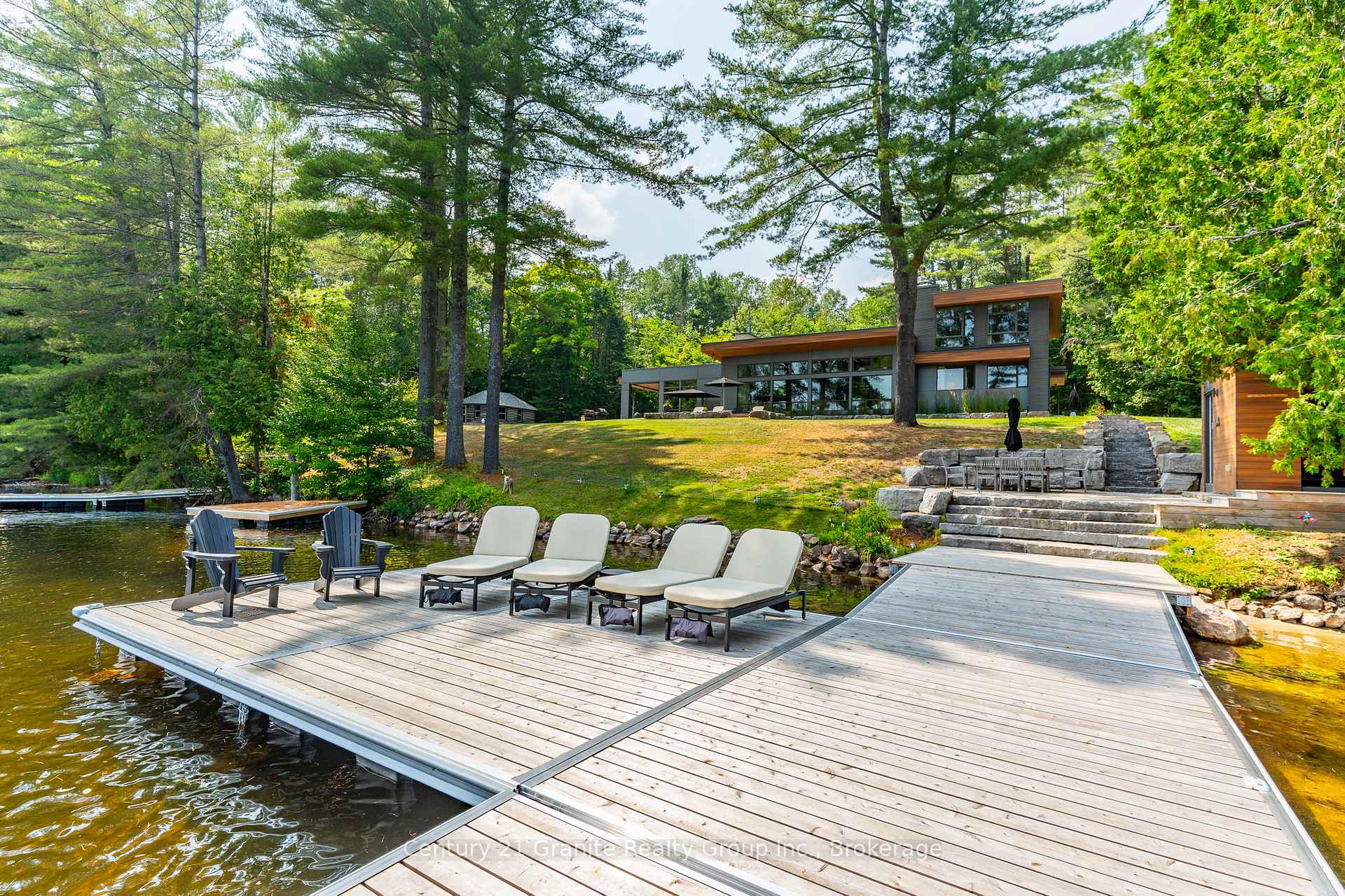 Photo of 1085 Grace Road