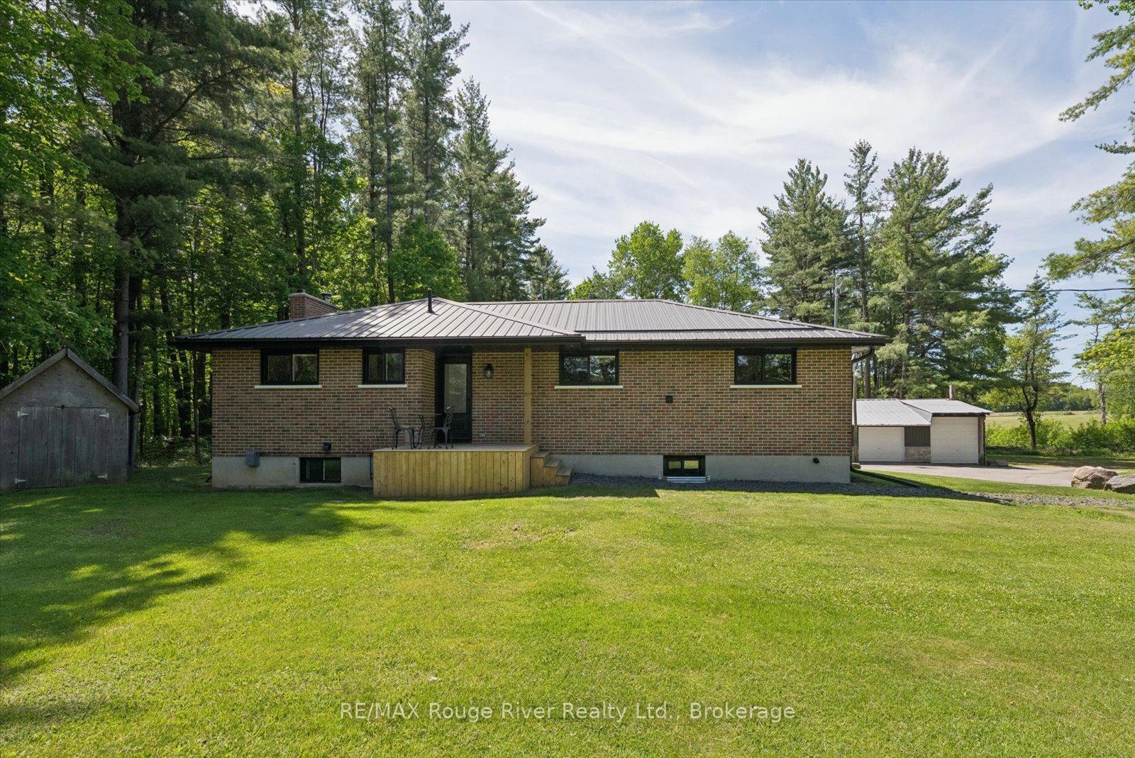 Photo 2 of 1004 Telecom Road, Kawartha Lakes, Manvers — HOMEH