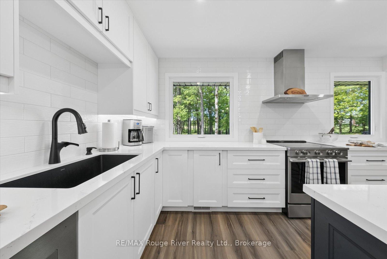 Photo 11 of 1004 Telecom Road, Kawartha Lakes, Manvers — HOMEH