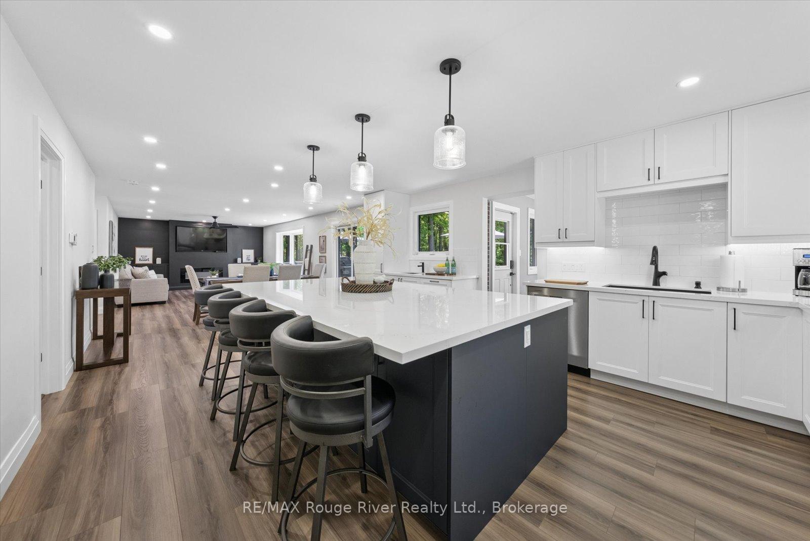 Photo 12 of 1004 Telecom Road, Kawartha Lakes, Manvers — HOMEH