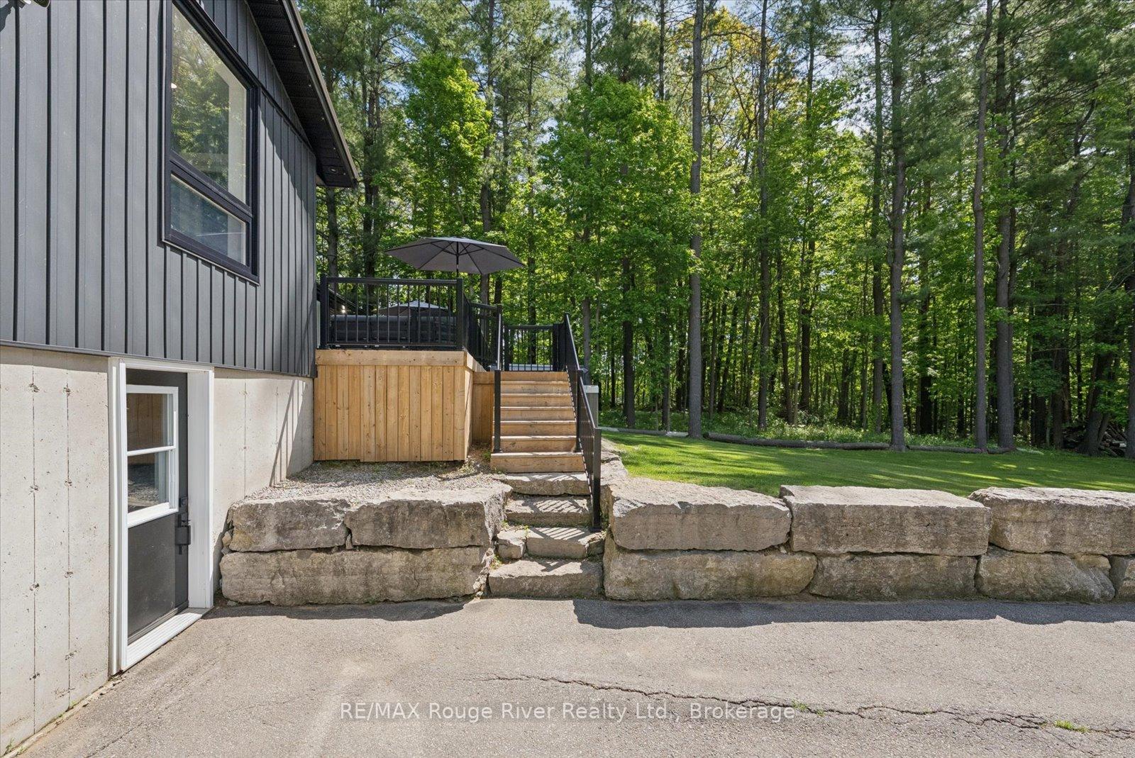Photo 26 of 1004 Telecom Road, Kawartha Lakes, Manvers — HOMEH