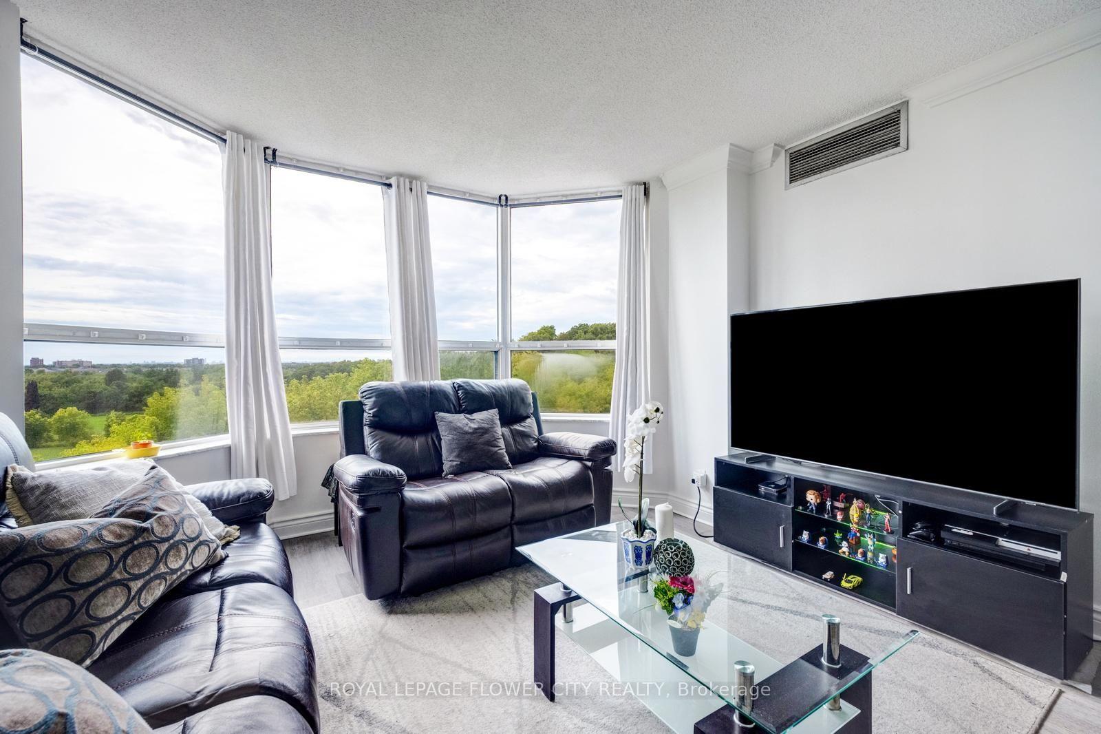 Photo 18 of Unit 417, 6 Humberline Drive, Etobicoke, West Humber-Clairville — HOMEH