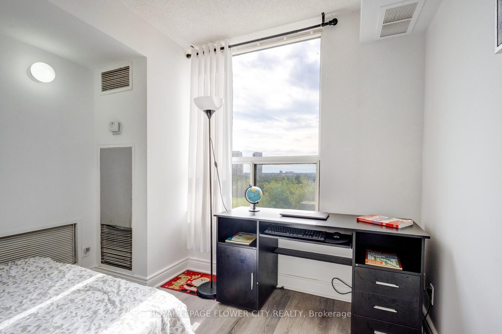 Photo 38 of Unit 417, 6 Humberline Drive, Etobicoke, West Humber-Clairville — HOMEH