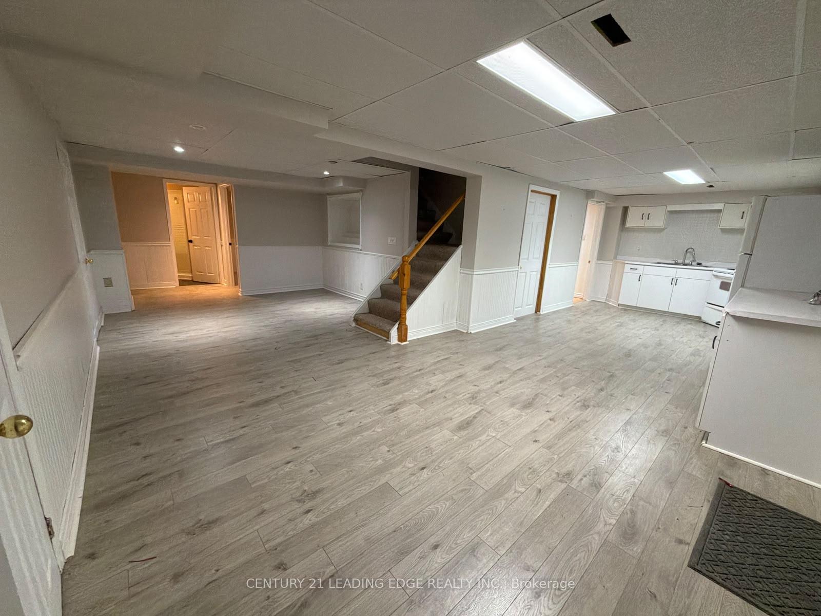 Photo 2 of Unit Lower, 1237 Fieldstone Circle, Pickering, Liverpool — HOMEH