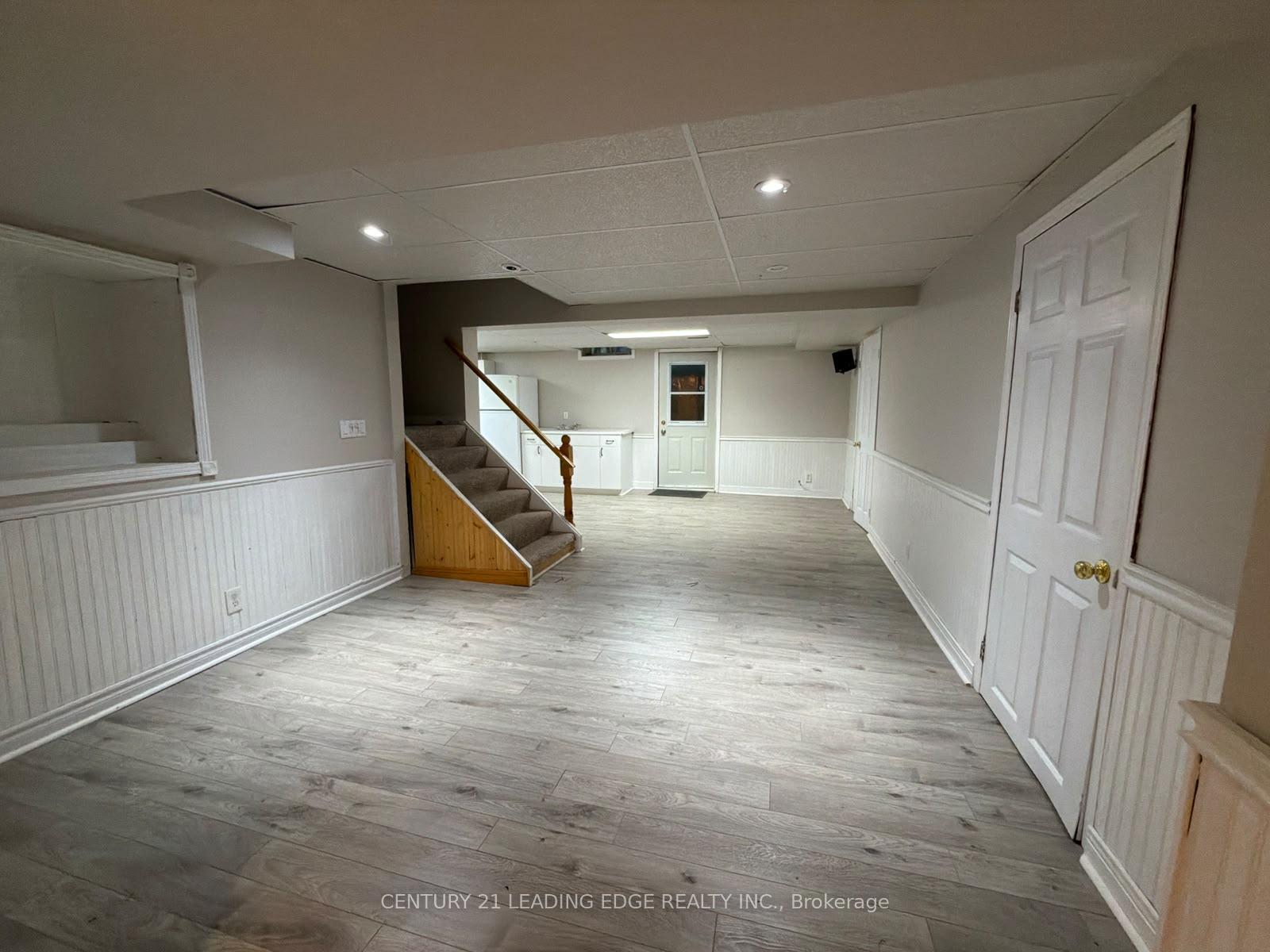 Photo 3 of Unit Lower, 1237 Fieldstone Circle, Pickering, Liverpool — HOMEH