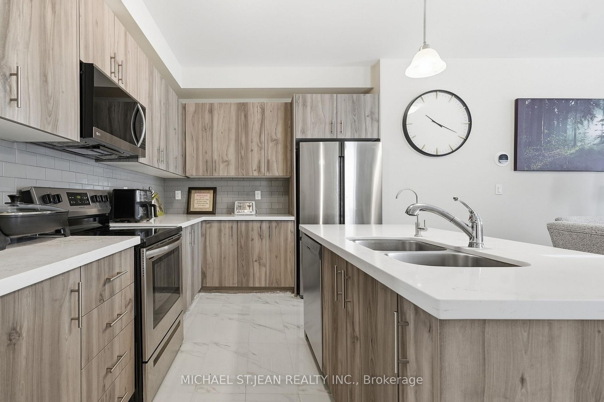 Photo 10 of Unit 62, 4311 Mann Street, Niagara Falls, Lyons Creek — HOMEH