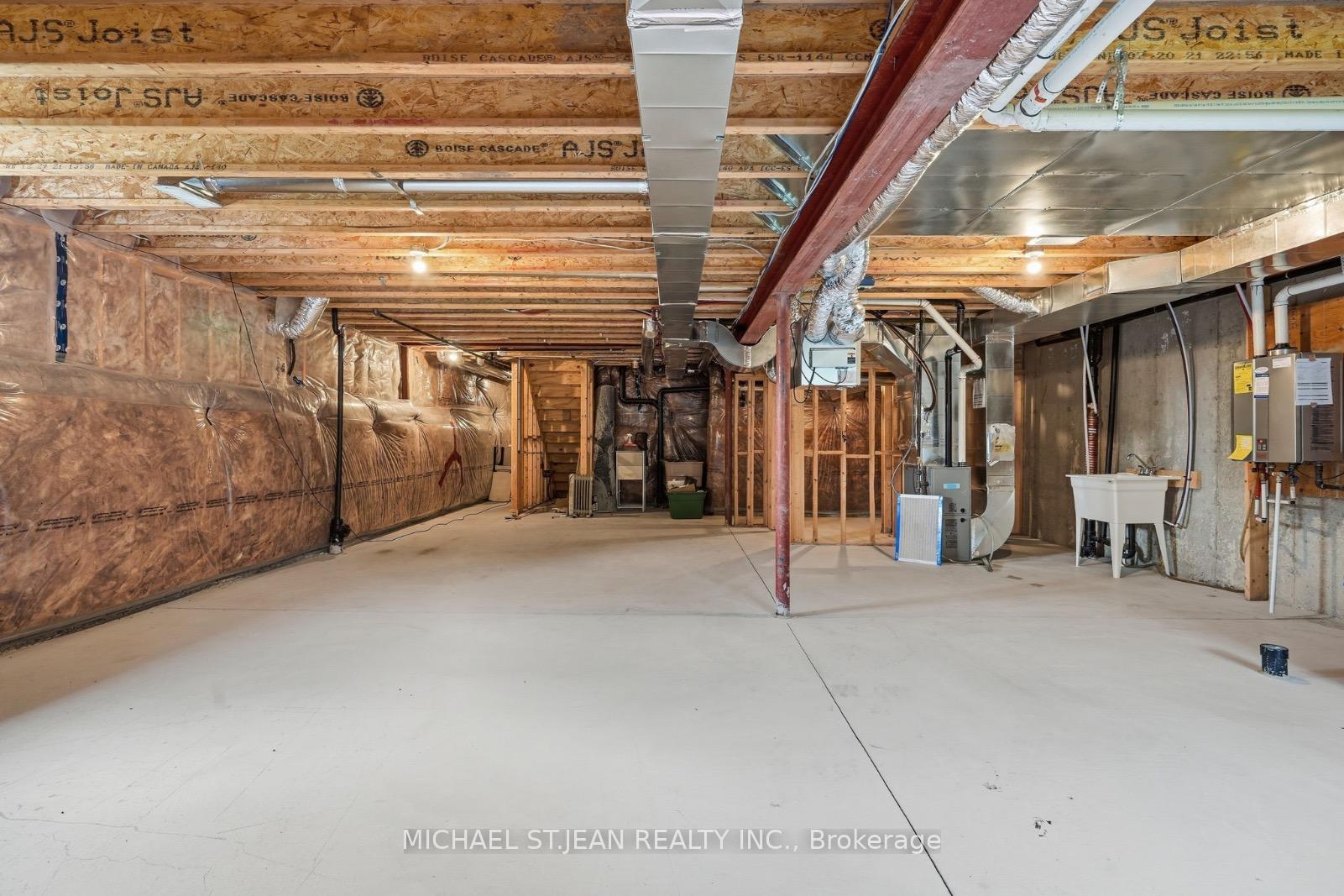Photo 32 of Unit 62, 4311 Mann Street, Niagara Falls, Lyons Creek — HOMEH