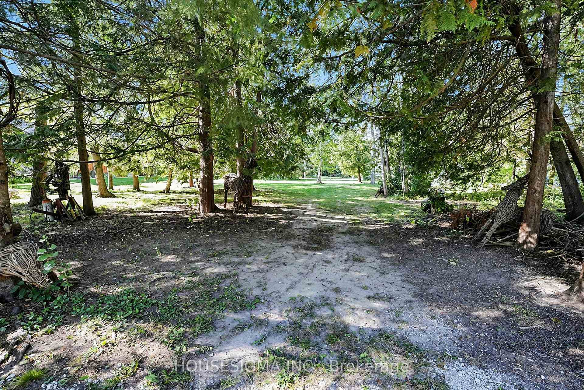 Photo 8 of 60 Robert Street S, Wasaga Beach — HOMEH