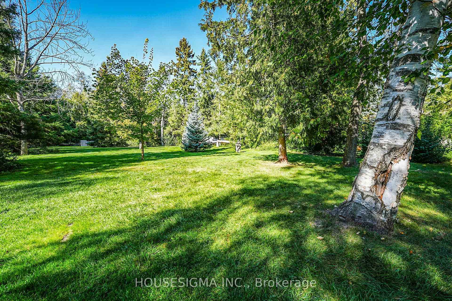 Photo 12 of 60 Robert Street S, Wasaga Beach — HOMEH
