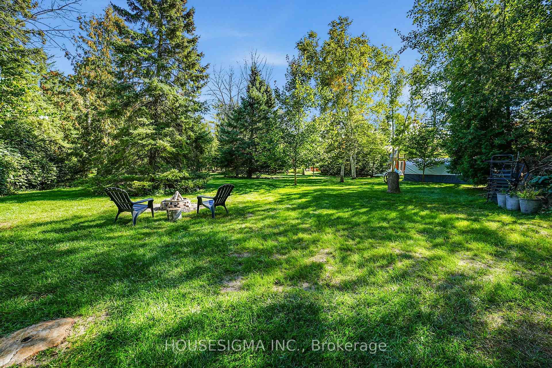 Photo 19 of 60 Robert Street S, Wasaga Beach — HOMEH