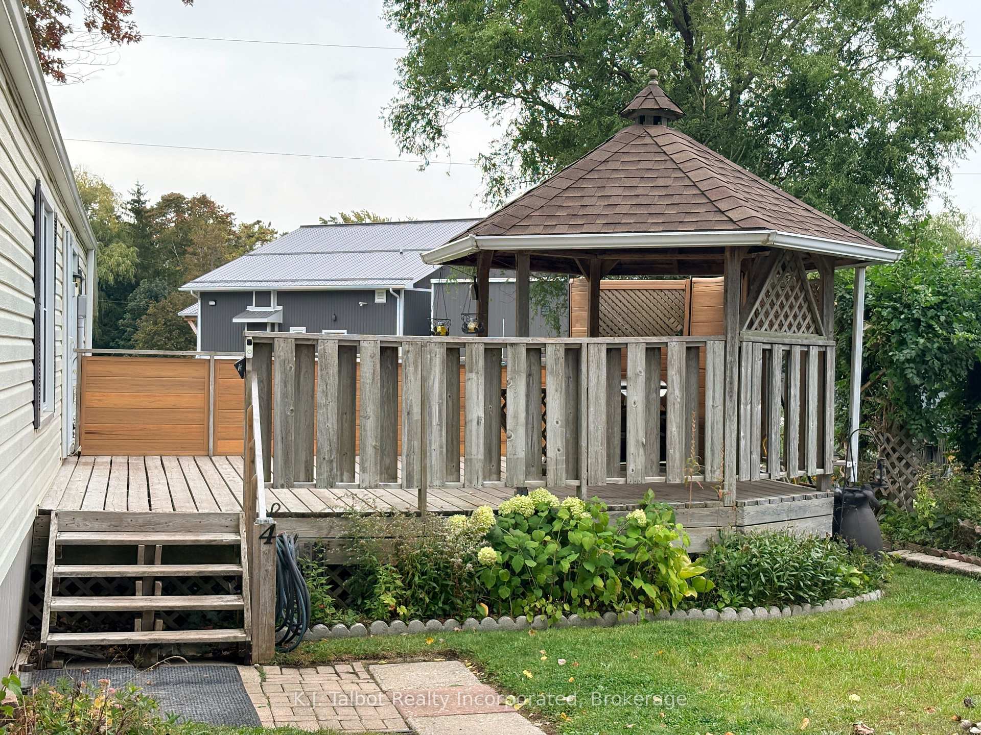 Photo 3 of 4 Poplar Lane, Ashfield-Colborne-Wawanosh, Colborne — HOMEH