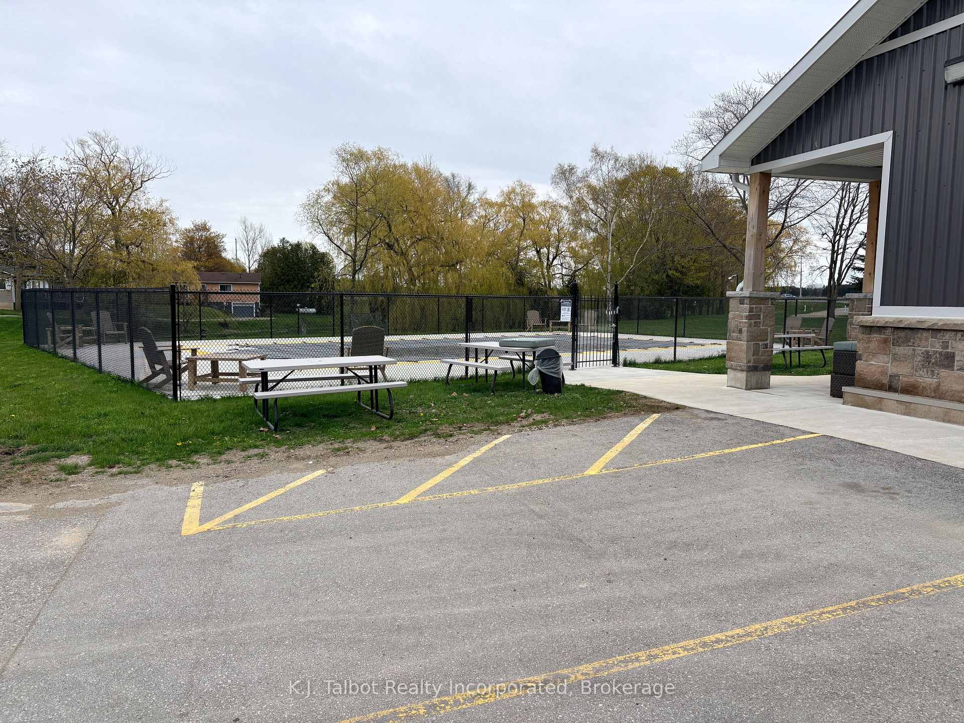 Photo 25 of 4 Poplar Lane, Ashfield-Colborne-Wawanosh, Colborne — HOMEH