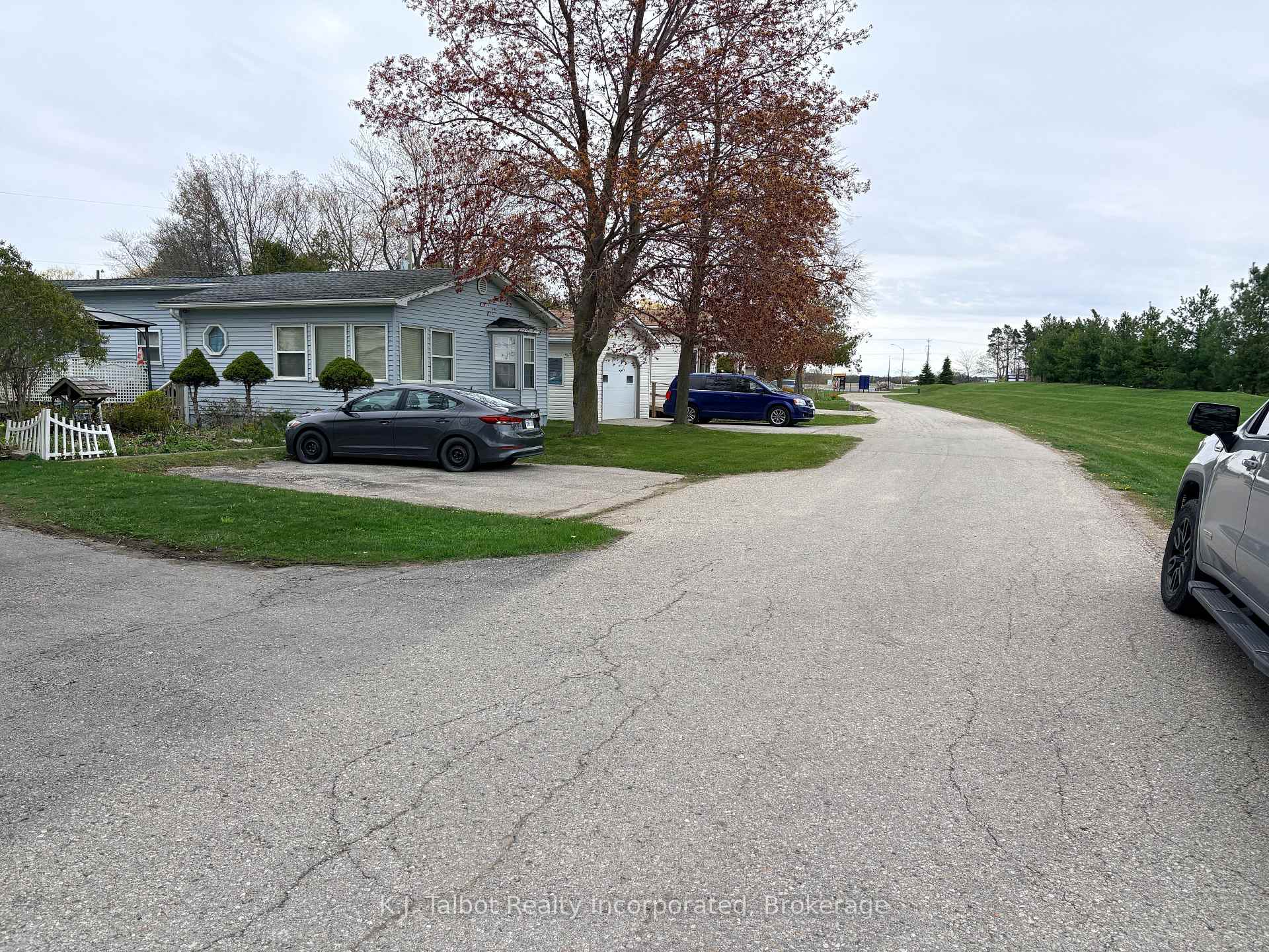 Photo 27 of 4 Poplar Lane, Ashfield-Colborne-Wawanosh, Colborne — HOMEH