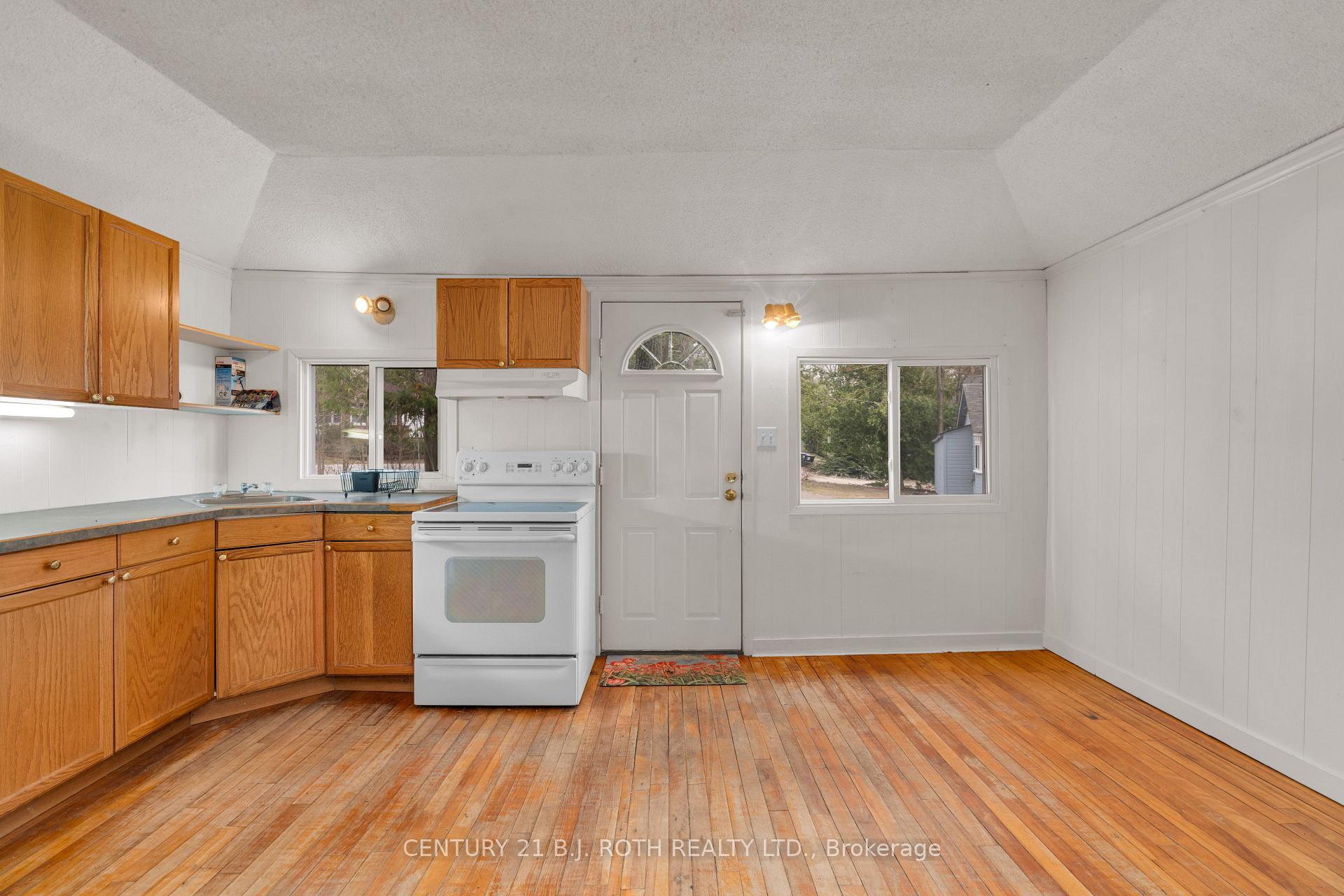 Photo 17 of 2026 Tiny Beaches Road S, Tiny, Rural Tiny — HOMEH