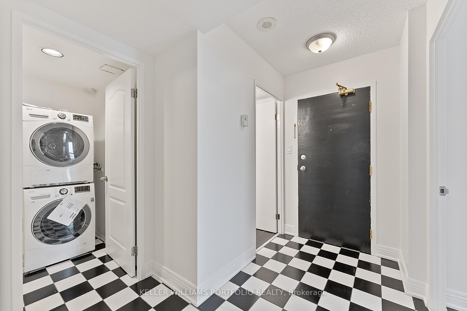 Photo 3 of Unit 418, 2550 Lawrence Avenue E, Scarborough, Dorset Park — HOMEH
